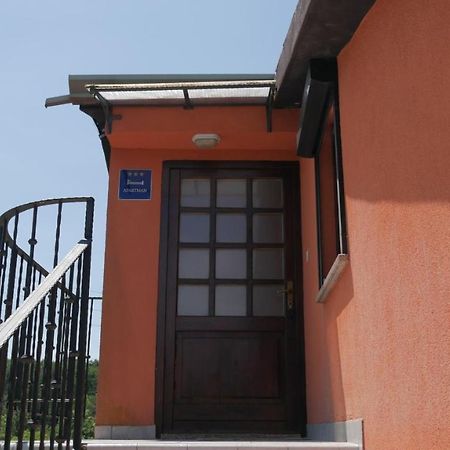 Apartment Kornarija Buje Dış mekan fotoğraf
