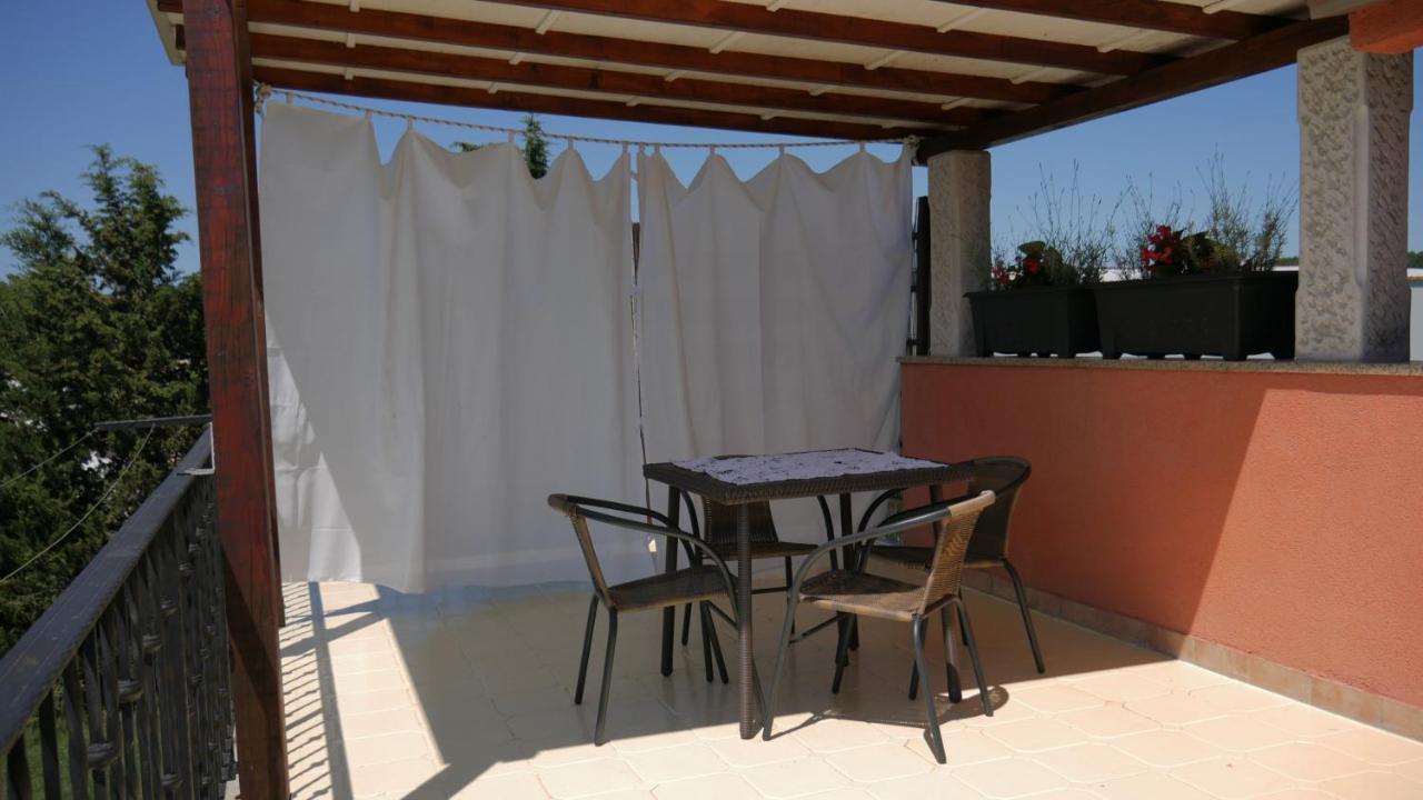 Apartment Kornarija Buje Dış mekan fotoğraf